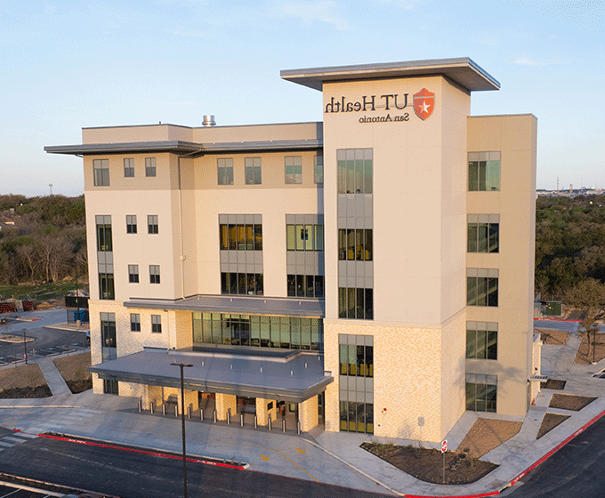 UT Health San Antonio opens facility on <a href='http://yeak.ngskmc-eis.net'>在线博彩</a> Park West campus